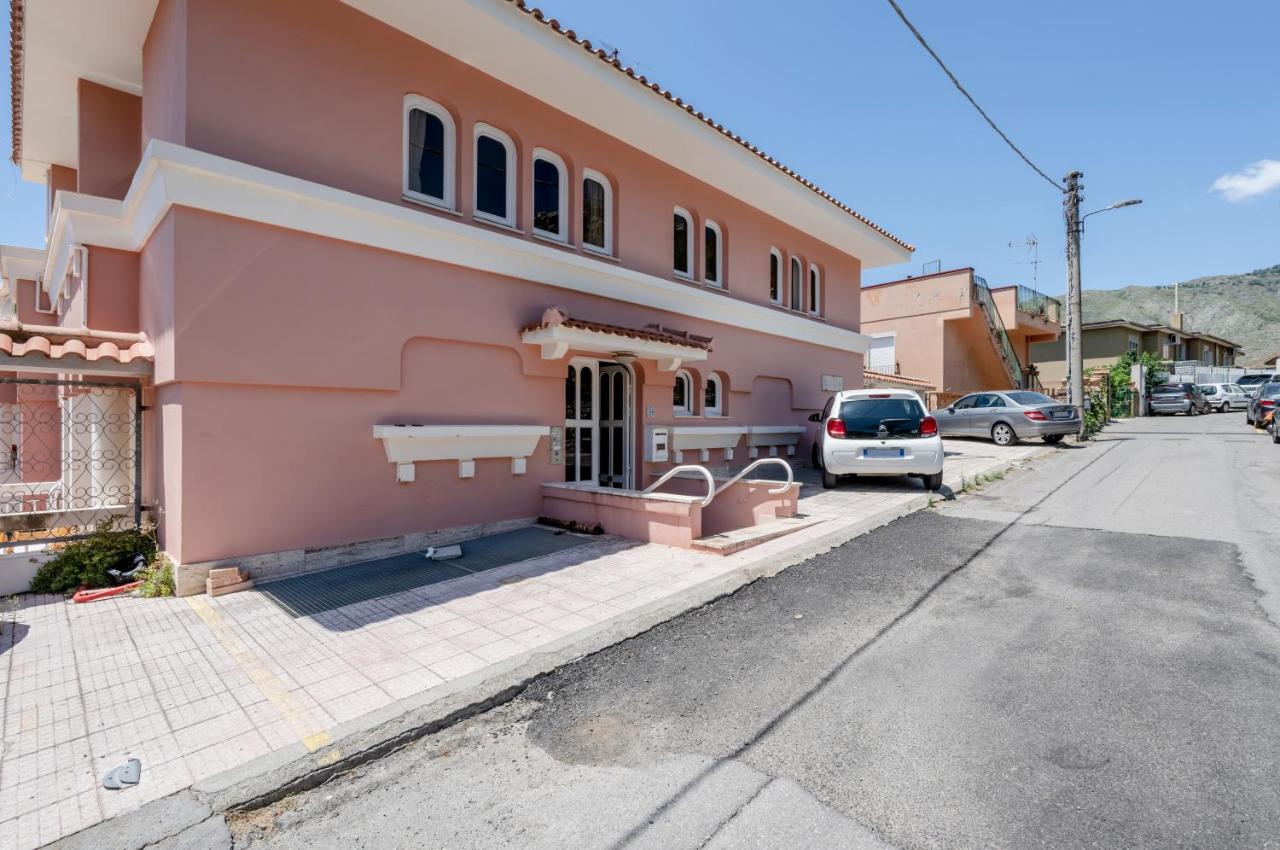 Taormina Sea View Studio Екстер'єр фото