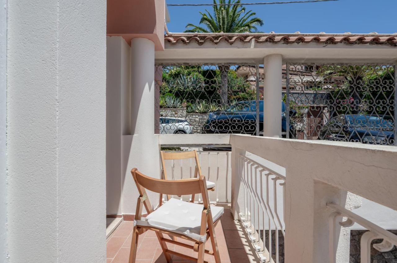 Taormina Sea View Studio Екстер'єр фото